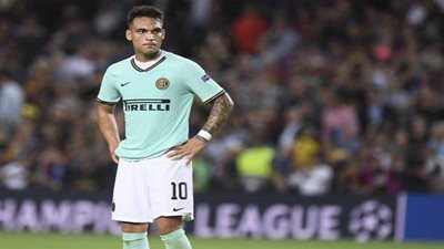 رئيس برشلونة يضرب عصفورين بحجر 