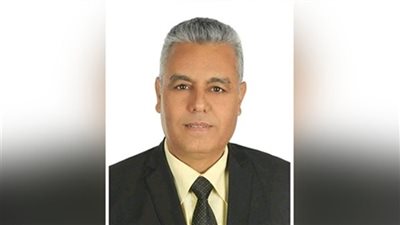 رئيس جنوب الوادي: إعداد أقراص مدمجة لكل محاضرات الطلاب 