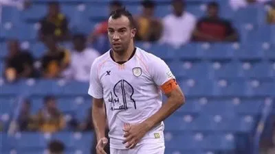 الاتحاد يدخل صراع المنافسة مع الهلال والنصر على ضم بلعمري