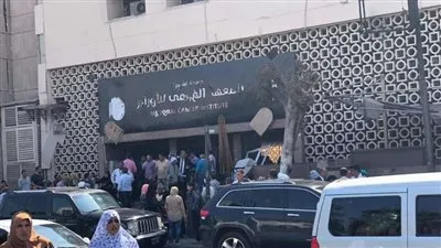 نشأت الديهي يطالب بعزل مدير معهد الأورام: 