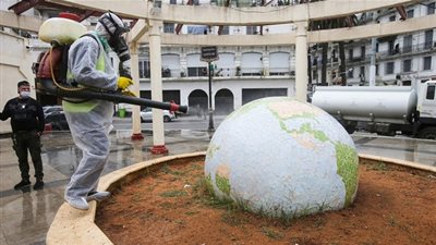 بسبب كورونا.. الجزائر توسع الحظر على كل الولايات