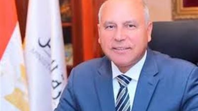 الناس محتاجة توعية.. وزير النقل: بنوزع كمامات في  المترو مجانًا ومش ملحقين 