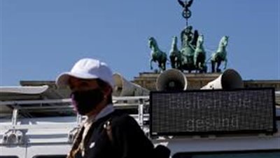 ألمانيا تسجل انخفاضًا رابعًا في المعدل اليومي للاصابة بكورونا