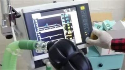 شاهد.. تفاصيل إنتاج أول جهاز تنفس صناعي بمكونات محلية