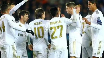 تقارير.. فلورنتينو بيريز يطرد نجم جديد من ريال مدريد