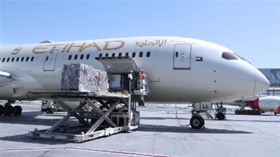 لمواجهة كورونا.. الإمارات ترسل طائرة مساعدات إلى كولومبيا