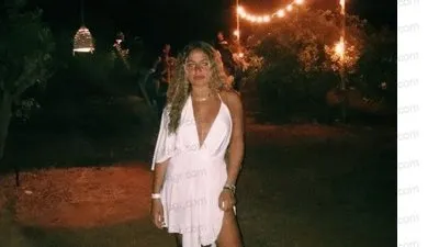 كنزي عمرو دياب تشعل 