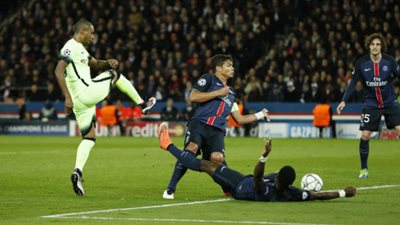 باريس سان جيرمان يقترب من خطف صفقة مانشستر سيتي