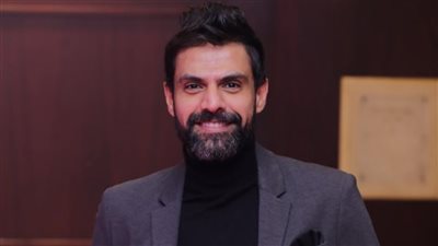 أمير طعيمة يهنئ أمير كرارة على مسلسل 