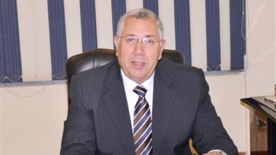 وزير الزراعة: السيسي وجه بتوفير احتياطي كافي من السلع لمدة 3 شهور على الأقل
