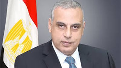 استجابة فورية.. محافظ سوهاج يدرج الفنيين الصحيين ضمن حركة الترقيات