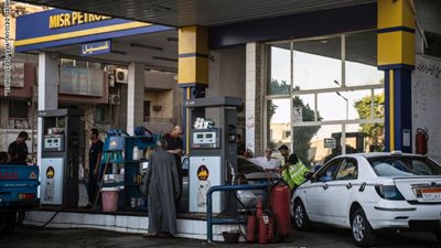 طالع اسعار البنزين الجديدة في مصر بدءا من اليوم السبت 11-4-2020 وفقا لأسعار لجنة التسعير التلقائي للمنتجات البترولية