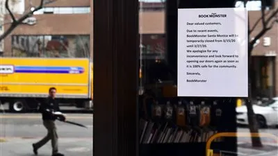 مسئول أمريكي يحذر من خطة ترامب لاعادة فتح البلاد