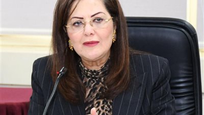 وزيرة التخطيط: الحفاظ على العمالة أهم مستهدفات الدولة المصرية