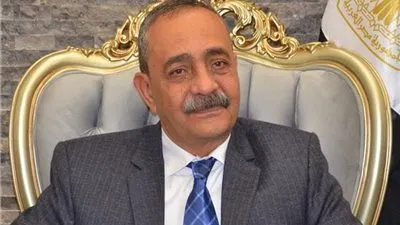 محافظ الإسماعيلية: تطهير 80% من الشوارع والطرق ضد كورونا