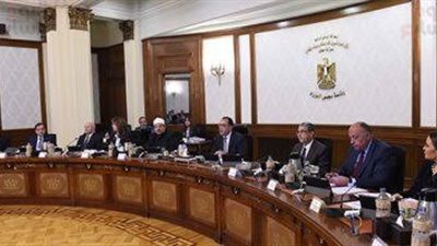 لجنة إدارة أزمة كورونا تبحث آليات التعامل مع احتفالات شم النسيم