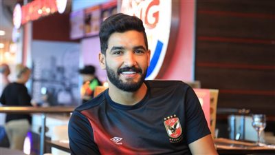  عبد الحفيظ يُعلن موقف الأهلي من مؤمن زكريا ومصير صالح جمعة