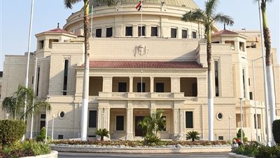 جامعة القاهرة تتيح المقررات لطلابها من ذوى الإعاقة البصرية والسمعية