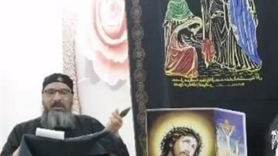 من منزله.. القس بولس نظير يرأس صلاة بصخة أربعاء أيوب بالبث المباشر