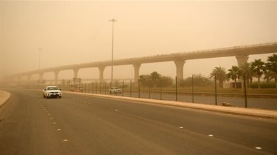 الأرصاد: أمطار رعدية ورياح مثيرة للأتربة والغبار على مناطق.. الخميس