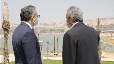 وزير السياحة والآثار يتفقد مشروع المتحف القومي للحضارة (صور)