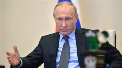 بوتين يوجه بتأجيل احتفالات يوم النصر تحسبا لتفشي كورونا