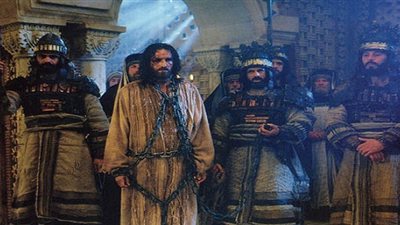 بين الشتاء والصيف .. تعرف علي الفروق الزمنية لمحاكمة المسيح 