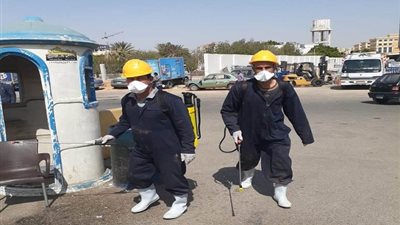 تطهير وتعقيم جميع مواقف السيارات والمنشآت بمدينة الشيخ زايد