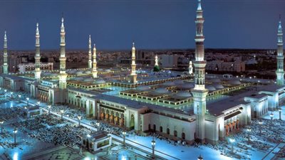 هل إقامة صلاة التراويح في الحرم النبوي بارقة أمل لفتح المساجد؟