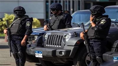 ضبط 33 شخصا خالفوا قرار حظر التجوال بالوراق