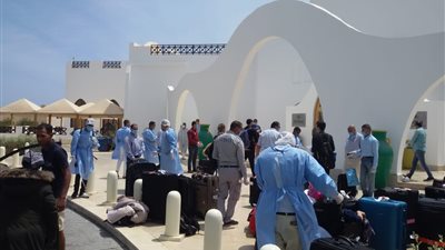اليوم.. 323 مصريا يغادرون الحجر الصحى بمرسى علم