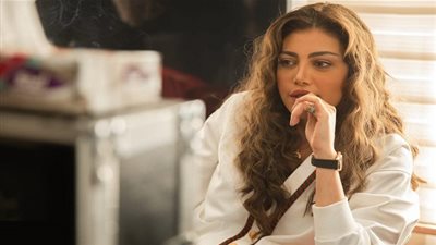 ريهام حجاج تتسبب في أزمة كبيرة بين خالد النبوي وجمهوره.. والأخير يرد: 