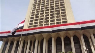 الخارجية تكشف تطورات جديدة في إجلاء المصريين العالقين بالكويت (فيديو)
