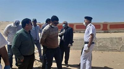 حملات أمنية على شواطئ كفر الشيخ لمنع تواجد المواطنين (صور) 
