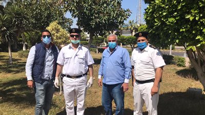 رئيس جهاز برج العرب يطمئن على إغلاق الحدائق والمتنزهات 