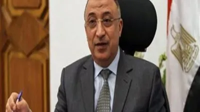 يحدد شرطا وحيدا.. محافظ الإسكندرية يزف بشرى عن موعد انتهاء أزمة كورونا (فيديو)