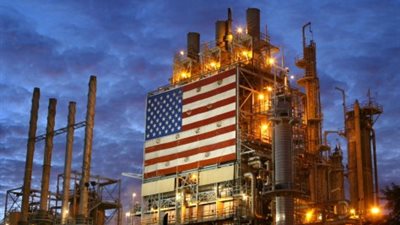 هل تتأثر مصر بانخفاض أسعار النفط الأمريكي؟.. خبير بترولي يجيب (فيديو)