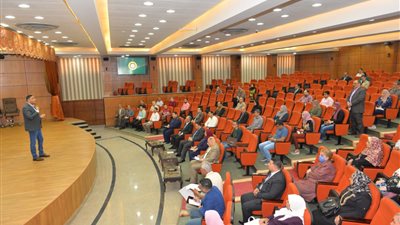 محافظ الدقهلية يكلف أمن الديوان بحسن التعامل مع المواطنين