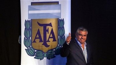 رئيس الاتحاد الأرجنتتيني: عودة الدوري درب من الجنون