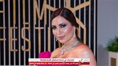 نسرين طافش تتغلب على الحجر المنزلي بطريقة عمل السجق