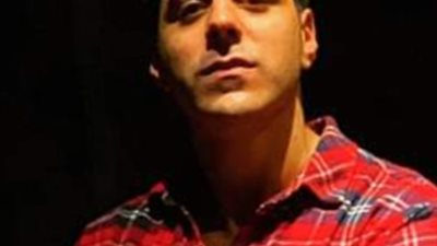 عمرو عاكف لـ 