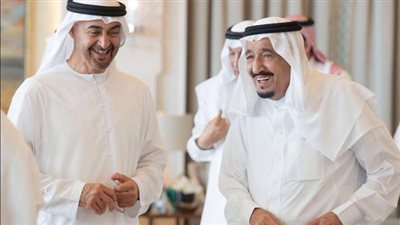 ولي عهد أبو ظبي يهنيء الملك سلمان بحلول شهر رمضان