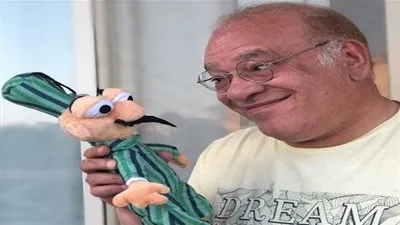 بطريقته الخاصة.. صلاح عبدالله يهنئ جمهوره بشهر رمضان