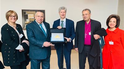 عضو بالكونجرس يشكر مصر على مساعدتها الطبية للشعب الأمريكي