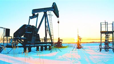 الكرملين: روسيا تملك احتياطيات للتعامل مع فترة هبوط أسعار النفط