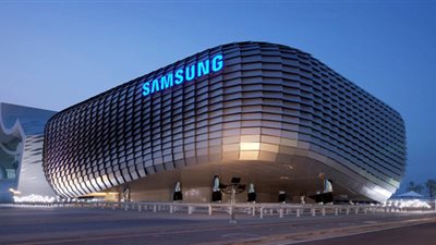 قريبا.. سامسونج تطلق هاتف جديد بكاميرا أمامية منبثقة (فيديو)