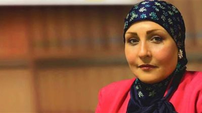 برلمانية: إجبار المواطنين على صرف كمية من الفول المدمس الفاسد