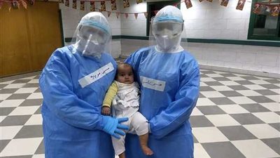 والد أصغر مصابة بكورنا يوجه رسالة للمصريين