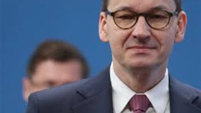 بولندا تعيد فتح الفنادق ومراكز التسوق اعتبارا من 4 مايو