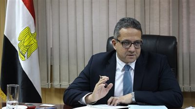 وزير السياحة والآثار يكشف شروط السماح للفنادق باستقبال النزلاء (فيديو)
